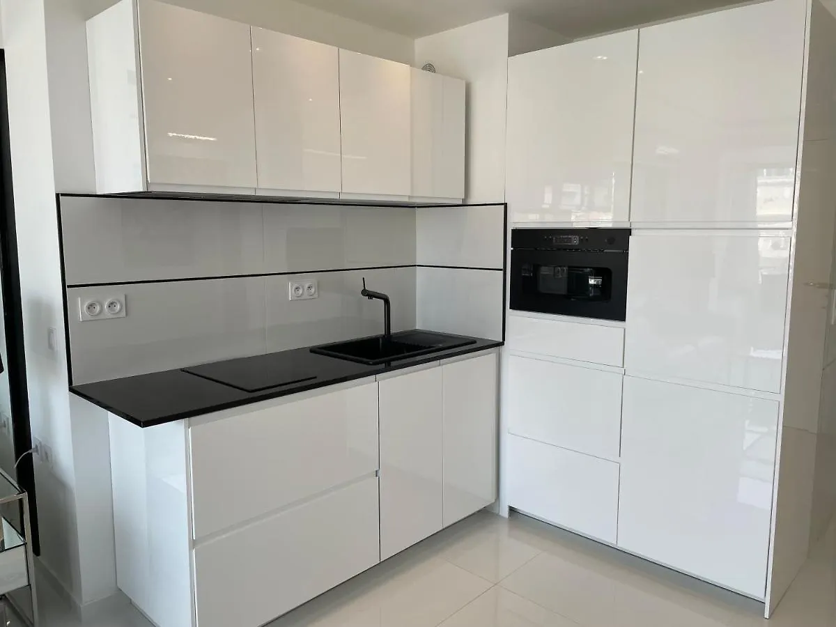 Ibis Croisette Apartment Cannes 0*,