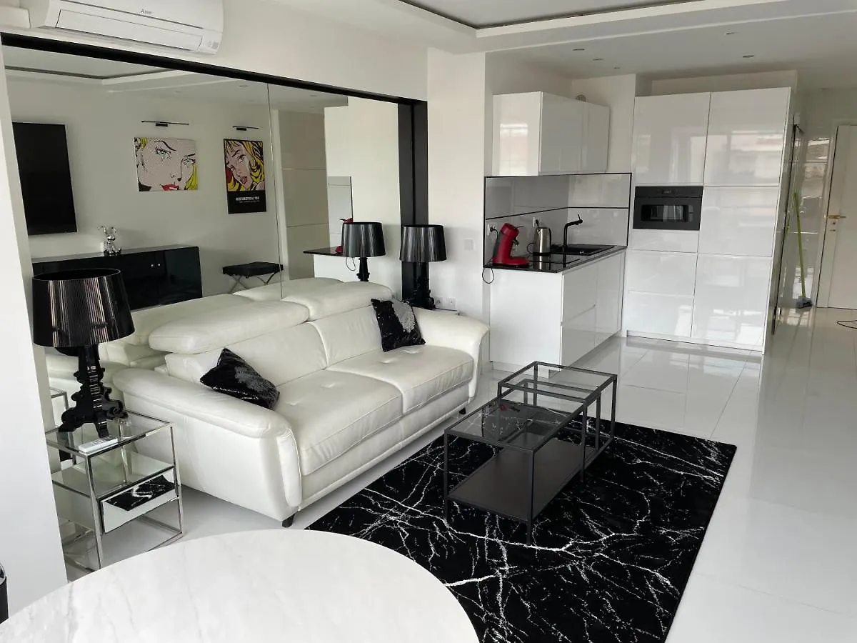 Ibis Croisette Apartment Cannes