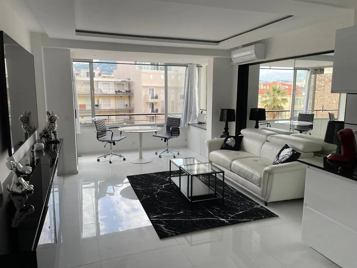Ibis Croisette Apartment Cannes
